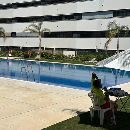 טורמולינוס Alamar P&O Corporate Accommodation מראה חיצוני תמונה